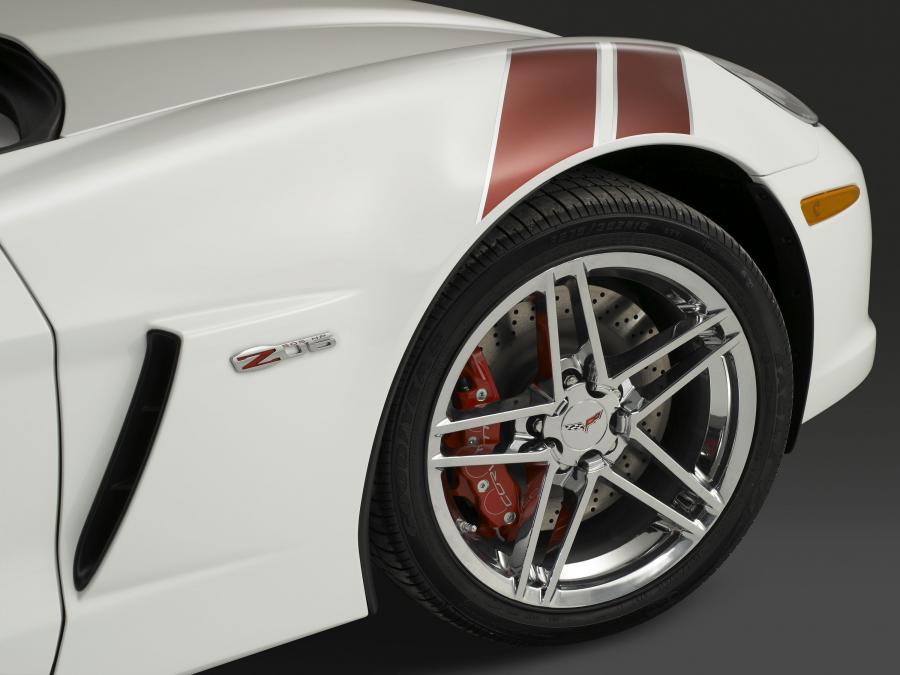  Chevrolet Corvette Z06 2006 года  (фото 33 из 176)